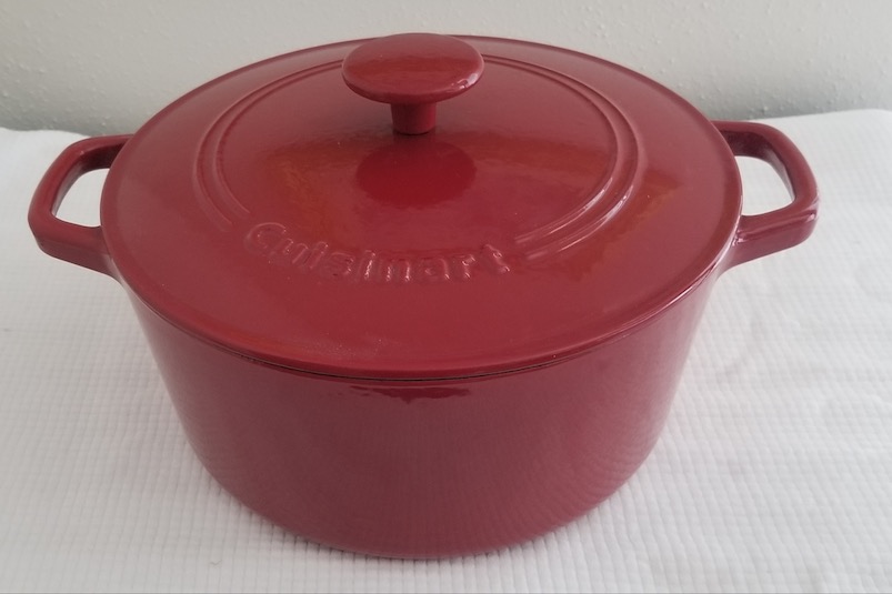 Red caast iron pot